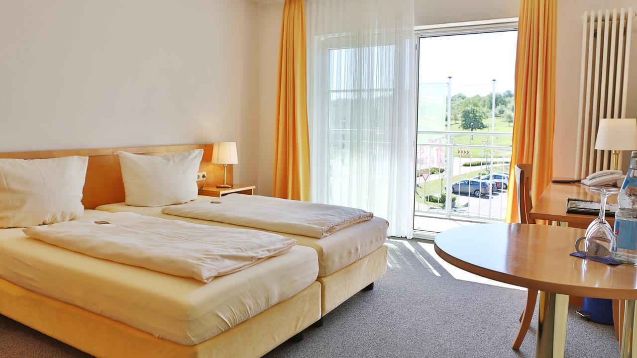 Hotel Alznauer Hof Gomaringen Dış mekan fotoğraf