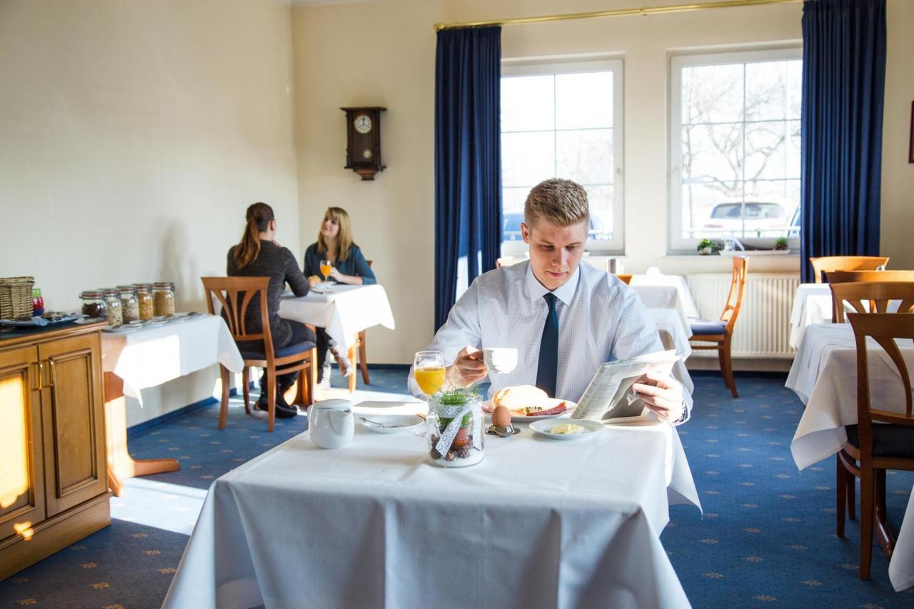 Hotel Alznauer Hof Gomaringen Dış mekan fotoğraf